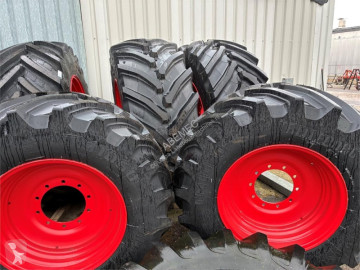 Trelleborg VF600/60R30 op velg 10 gats
