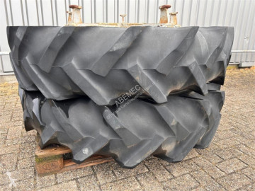 Vredestein 13.6R38 dubbellucht