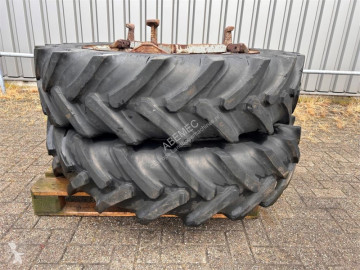 Vredestein 13.6R38 dubbellucht