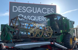 Pièces moisson John Deere 1055