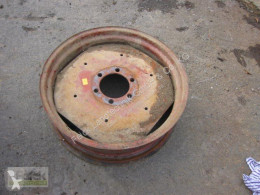 9 x 28 (6-Loch) Neumáticos usado