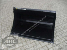 Reservdelar nc UNIVERSAL begagnad