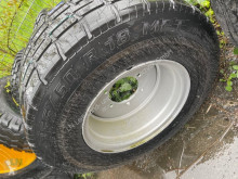 Gumiabroncsok Komplettrad 355/60R22,5