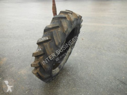 Michelin 9.5/9R28 Neumáticos usado