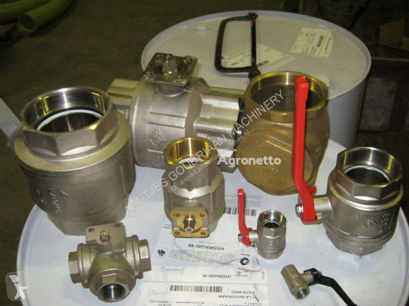 قطع غيار Valve de commande de frein...
