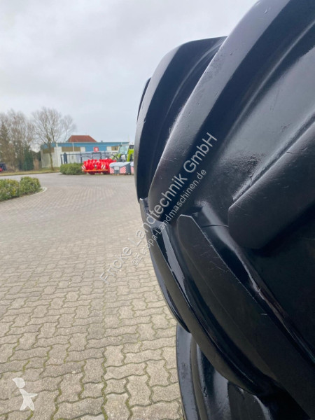 Poľnohospodárske súčasti Michelin  IF 600/70...