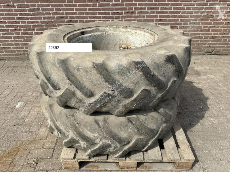 Reservedele Goodyear banden 14.9 R28 - Gebruikt