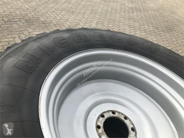 Michelin 540/65R30 XM108 Gecoverd op velg