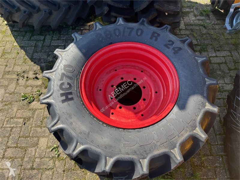 Jordbruksdelar Mitas 380/70R24 op velg