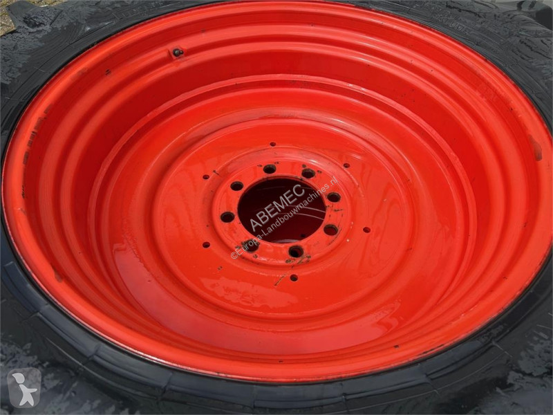 Peças agrícolas Pirelli 18.4R38 ploegbanden