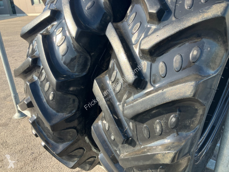 Poľnohospodárske súčasti BKT  380/85 R34...