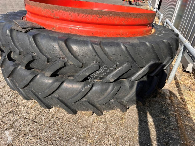 Landbrugsdele  11.2R48 8 gats velgen