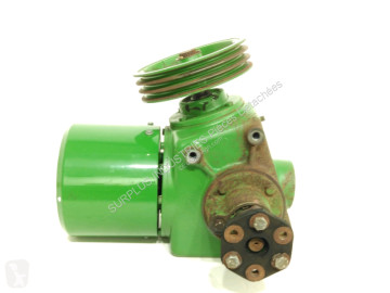 John Deere 1365