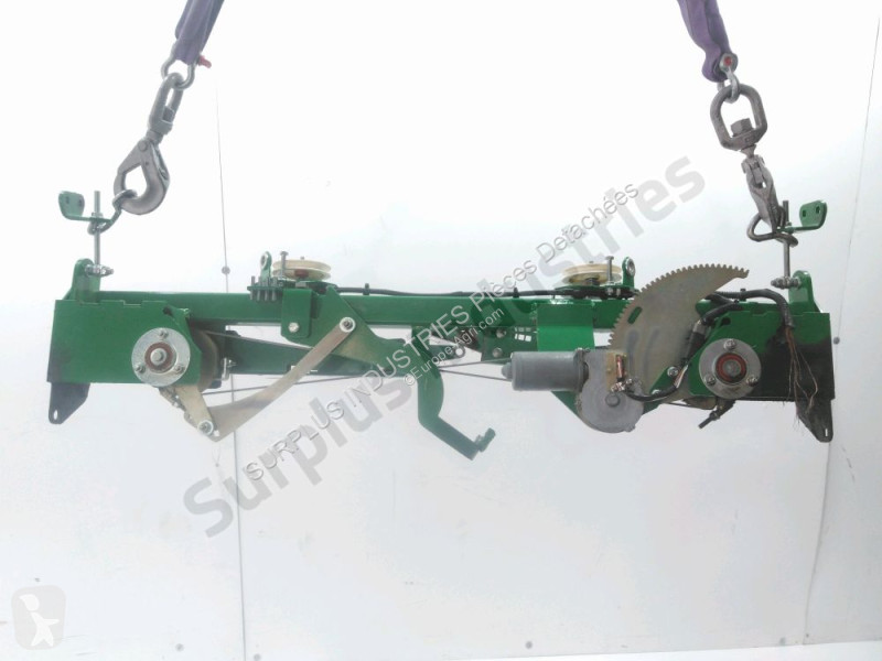 Díly pro zemědělství John Deere V461M