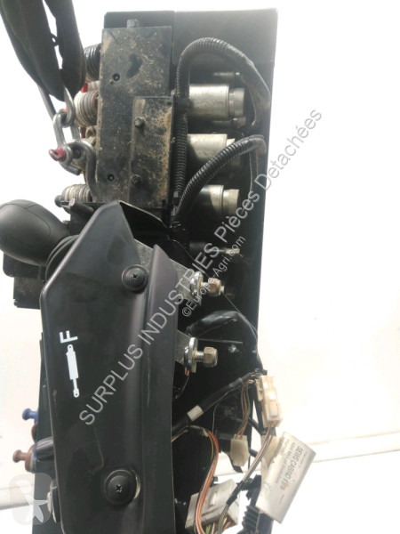 Części rolnicze New Holland T4.95 F
