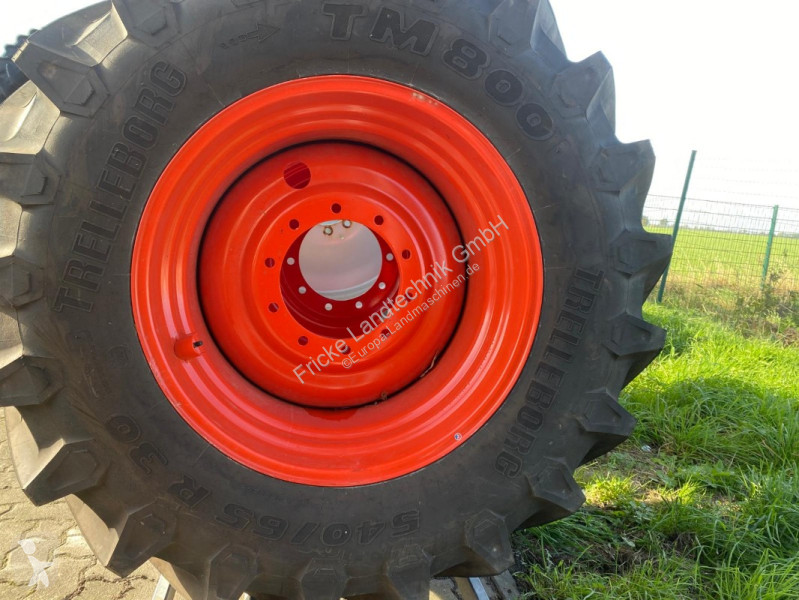 Poľnohospodárske súčasti Trelleborg  540/65 R30...