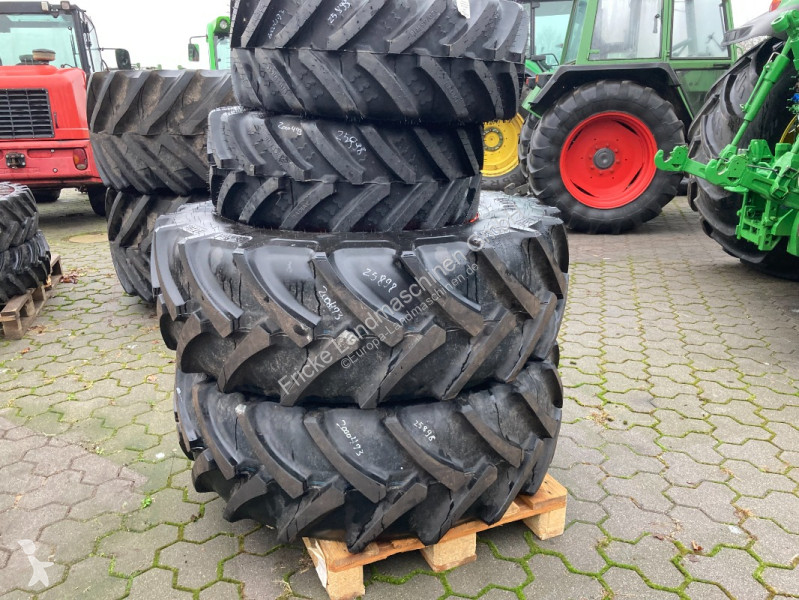 Repuestos BKT BKT 320/65R18 Mitas 440/70R28