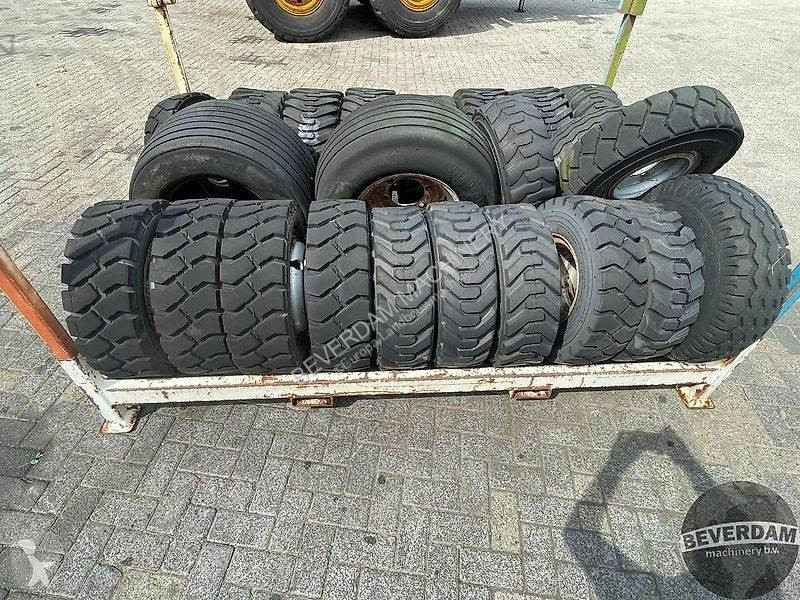 Losse onderdelen verschillende banden met velg