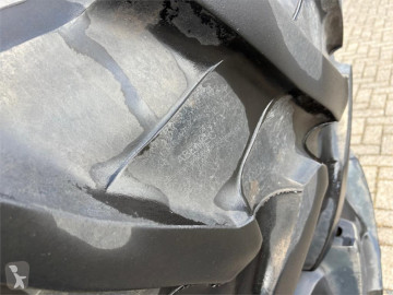 Trelleborg 580/70R38 op velg 8 gats fendt