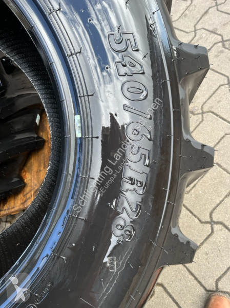 Poľnohospodárske súčasti BKT  540/65R28