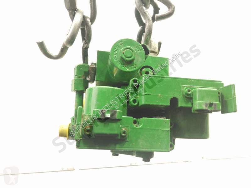 Części rolnicze John Deere 8345R