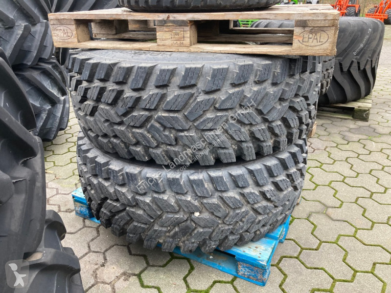 Repuestos Nokian  2x 440/80 R24 Nokian Räder