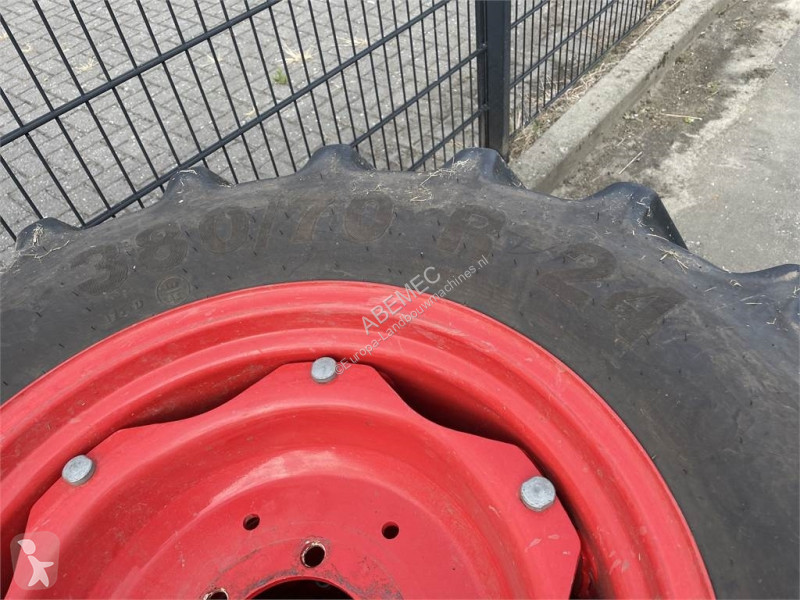 Repuestos Mitas 380-70R24 op velg 200V