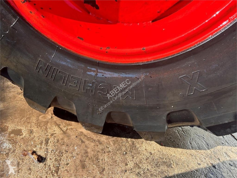 Landbrugsdele Michelin 405/70R20 op velg