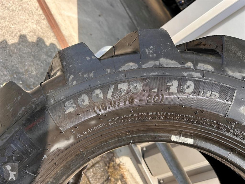 Poľnohospodárske súčasti Michelin 400/70-20 band