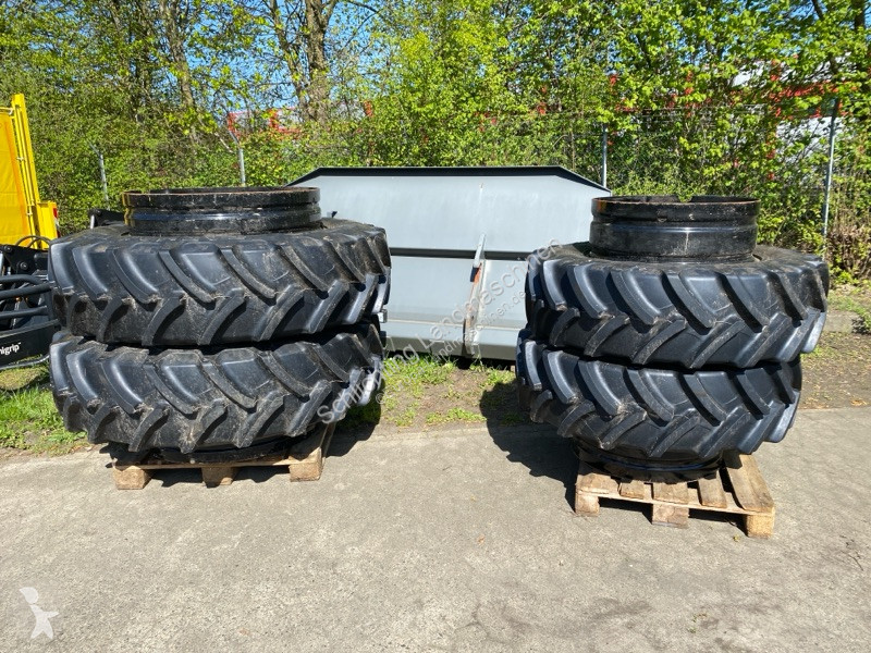 Onderdelen landbouw   420/85R38 + 380/70R28