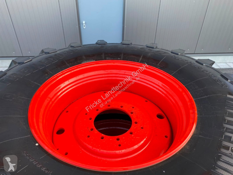 Poľnohospodárske súčasti Trelleborg  650/85 R38...