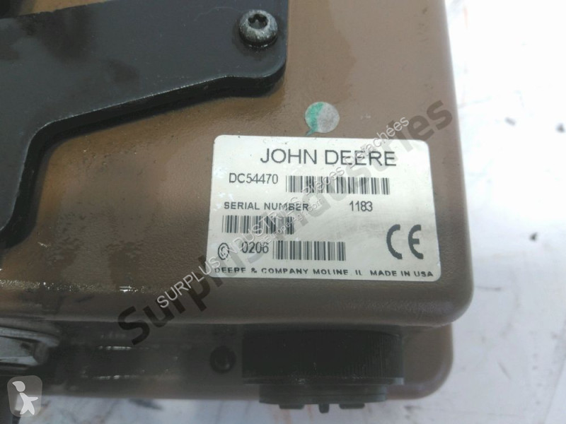 Díly pro zemědělství John Deere 582