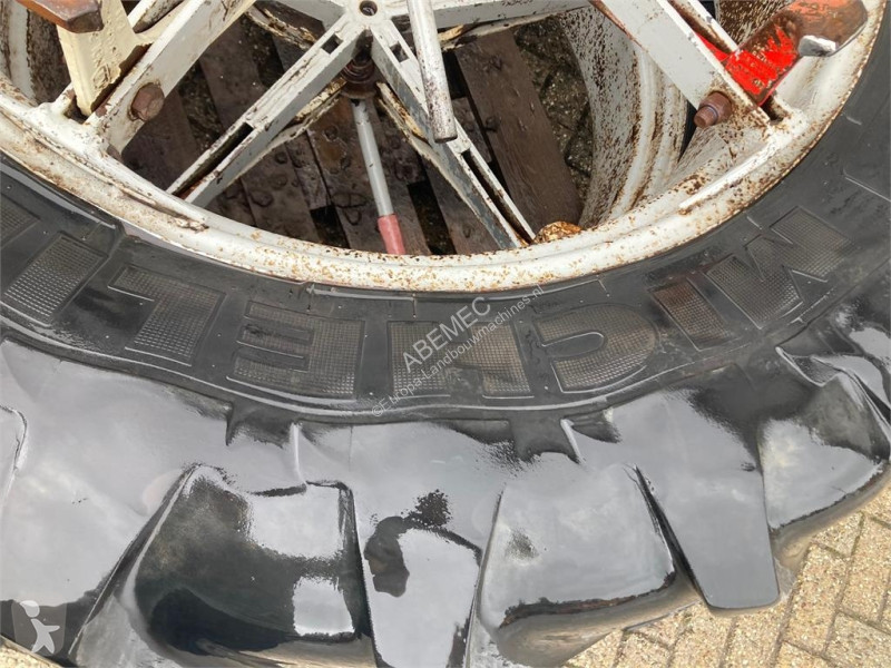 Onderdelen landbouw Michelin 16.9R38...