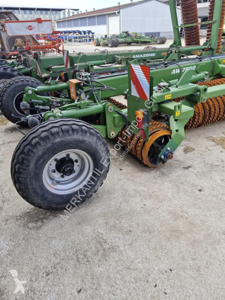 قطع زراعية Amazone  AW7800 Cambridge
