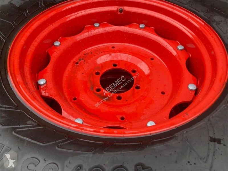 Peças Mitas 480/64R28 en 280/70R20 Nieuw op velg