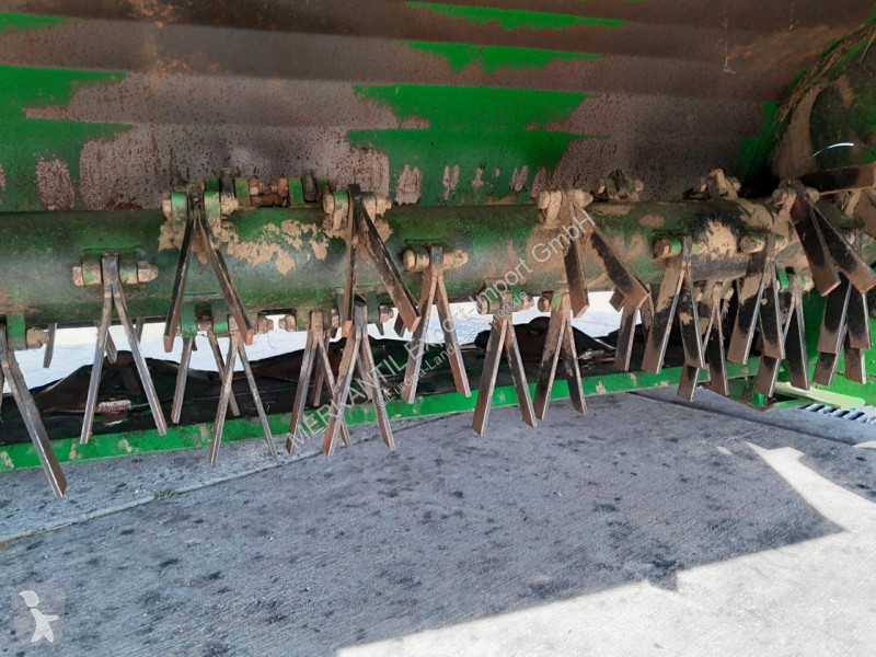 Pièces détachées John Deere  1365 Kuhn