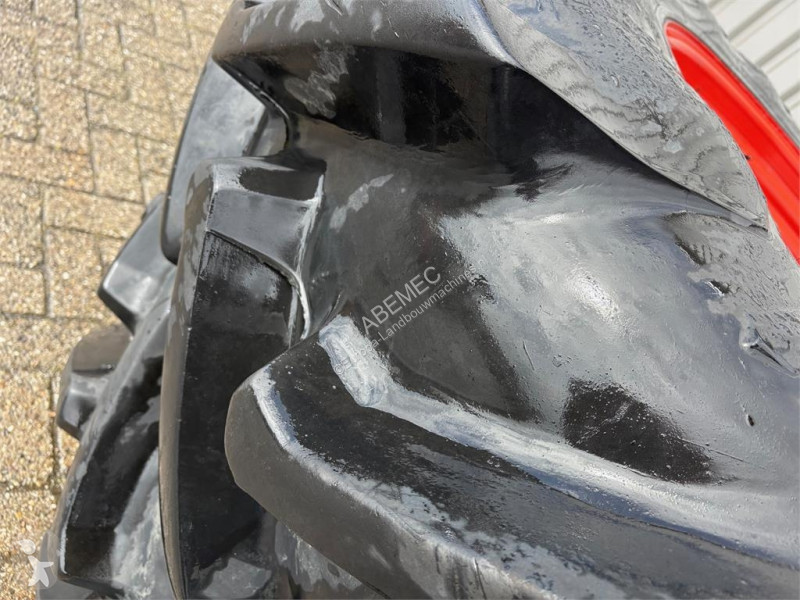 Peças agrícolas Pirelli 18.4R38 ploegbanden