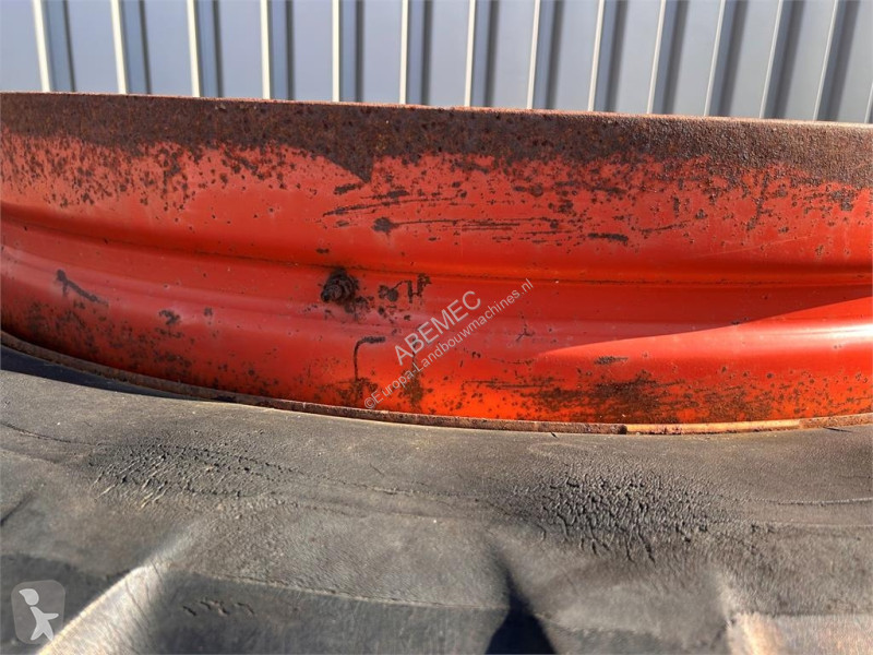 Landbrugsdele  11.2R48 8 gats velgen