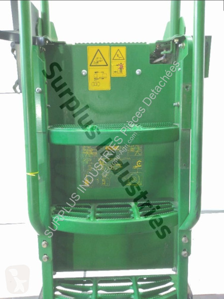 Pièces agricoles John Deere S670