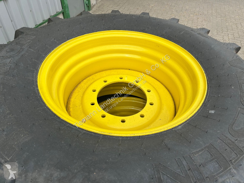Pièces agricoles Vredestein  710/70R38 + 600/65R28