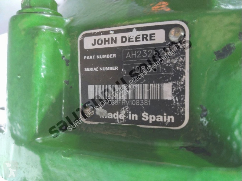Pièces agricoles John Deere S670