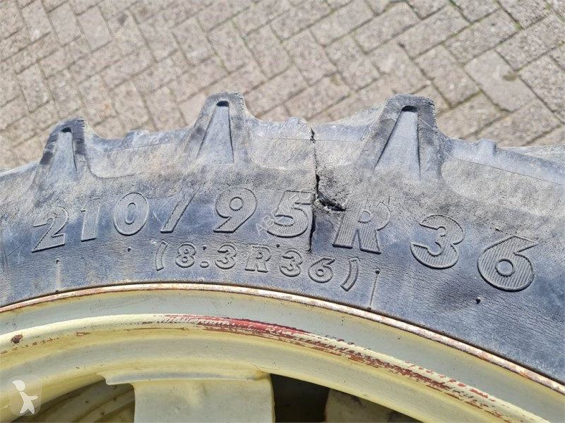 Losse onderdelen  Cultuurwielen Same, 9.5R44 +...