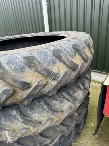 Ricambio  2x Alliance 13.6R48 banden compleet...