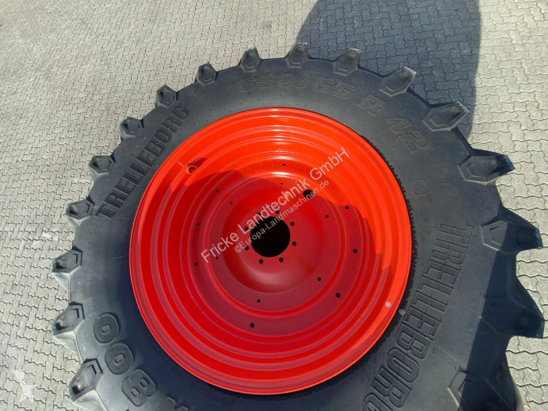 Poľnohospodárske súčasti Trelleborg  650/65 R42...