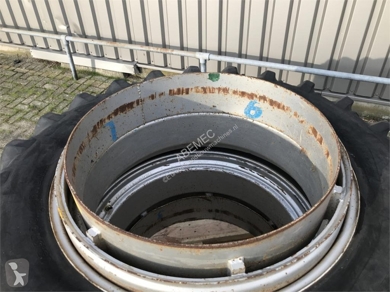 Kleber 15.5 R38 Super50 dubbellucht farming...