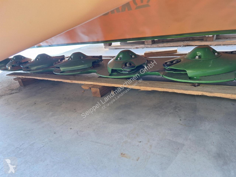 Jordbruksdelar Krone  ActiveMow AM-R 280