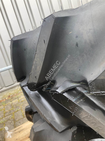 Peças Mitas 480/64R28 en 280/70R20 Nieuw op velg