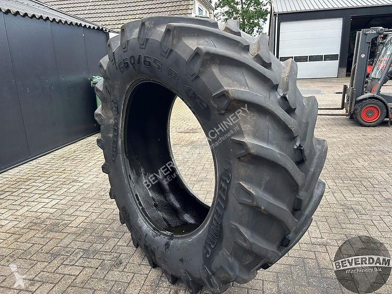 Trelleborg TM800 650/65R42 farming spare parts