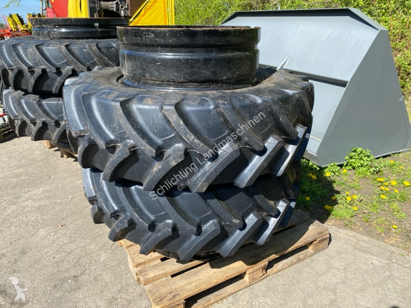 Onderdelen landbouw   420/85R38 + 380/70R28