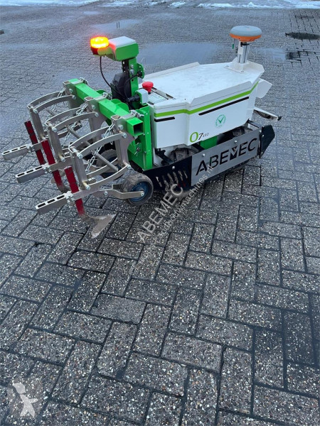 Piese de schimb pt. agricultură  Naio OZ Robot